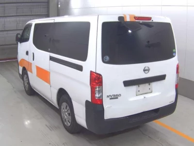Nissan CARAVAN VAN  с аукциона в Японии