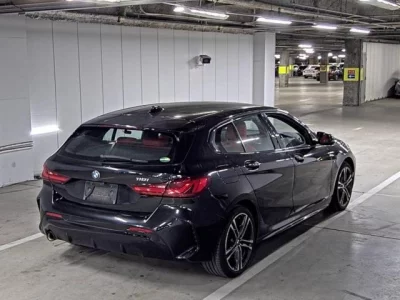 BMW 1-Series  с аукциона в Японии