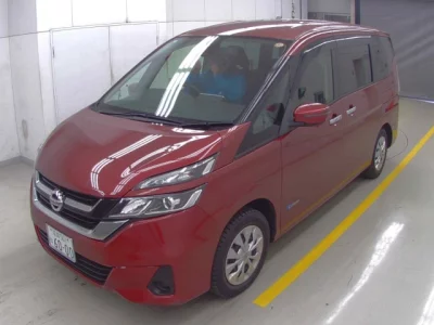 Nissan SERENA  с аукциона в Японии