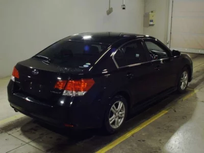 Subaru LEGACY B4