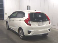 Honda FIT лот № 1066 оценка 3.5  с аукциона в Японии 1