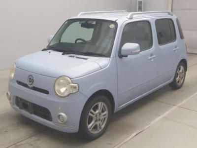 Daihatsu MIRA  с аукциона в Японии
