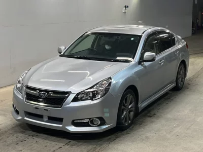 Subaru LEGACY B4  с аукциона в Японии