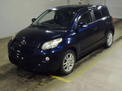 Toyota IST  с аукциона в Японии