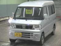 Nissan CLIPPER RIO лот № 7062 оценка 3  с аукциона в Японии 2