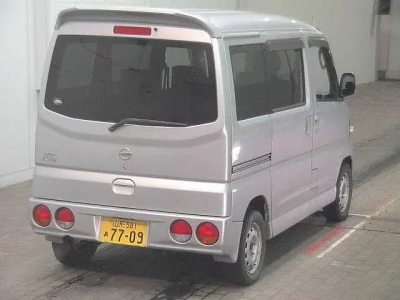 Nissan CLIPPER RIO  с аукциона в Японии