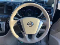 Nissan ELGRAND лот № 30071 оценка 3.5  с аукциона в Японии 2