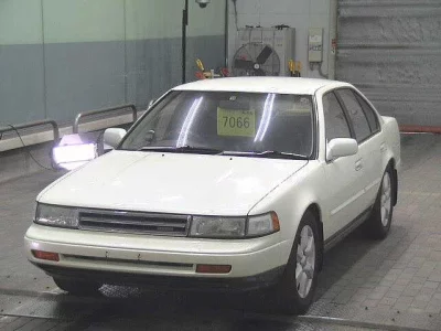 Nissan MAXIMA