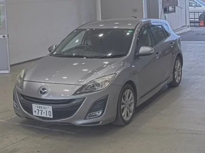 Mazda AXELA  с аукциона в Японии