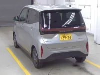 Nissan SAKURA лот № 1305 оценка 4.5  с аукциона в Японии 1