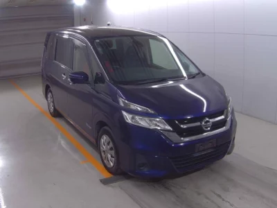 Nissan SERENA  с аукциона в Японии