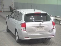 Toyota COROLLA FIELDER лот № 7075 оценка 3.5  с аукциона в Японии 1