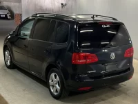 Volkswagen GOLF TOURAN лот № 45 оценка 3.5  с аукциона в Японии 1