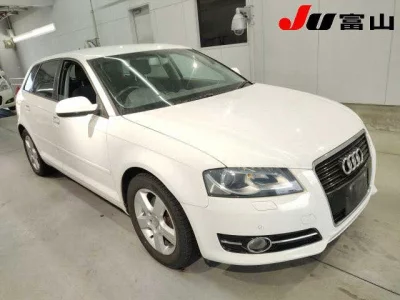 Audi A3  с аукциона в Японии