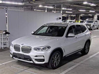 BMW X3  с аукциона в Японии