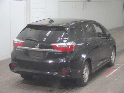 Honda SHUTTLE  с аукциона в Японии