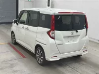 Toyota ROOMY лот № 30086 оценка R  с аукциона в Японии 1