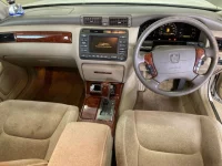 Toyota CROWN лот № 58 оценка R  с аукциона в Японии 2