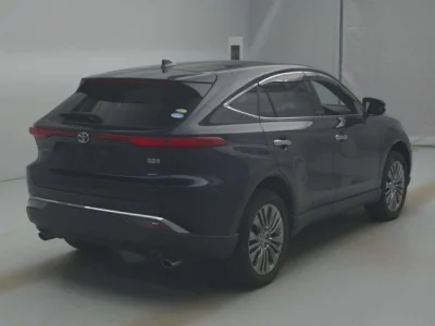 Toyota HARRIER  с аукциона в Японии