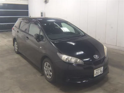 Toyota WISH  с аукциона в Японии