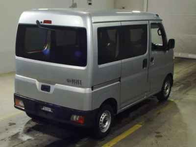 Daihatsu HIJET VAN  с аукциона в Японии