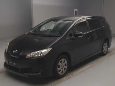 Toyota WISH  с аукциона в Японии