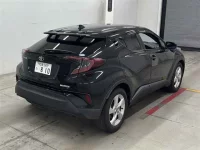 Toyota C-HR лот № 30097 оценка 4.5  с аукциона в Японии 4