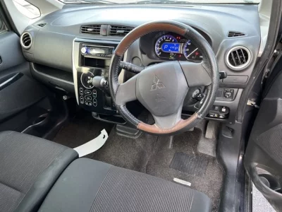 Mitsubishi EK CUSTOM