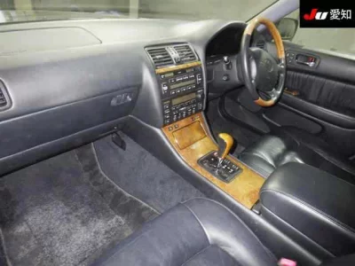 Toyota CELSIOR  с аукциона в Японии