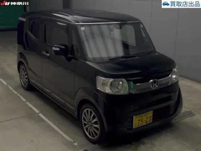 Honda N BOX SLASH