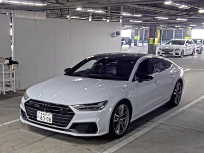 Audi A7  с аукциона в Японии