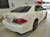 Toyota CROWN лот № 3016 оценка 4  с аукциона в Японии 4