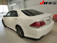 Toyota CROWN лот № 3016 оценка 4  с аукциона в Японии 1