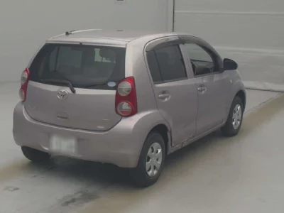 Toyota PASSO  с аукциона в Японии