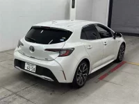 Toyota COROLLA SPORT лот № 30108 оценка 3.5  с аукциона в Японии 4