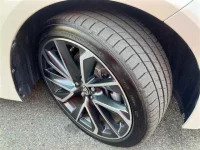 Toyota COROLLA SPORT лот № 30108 оценка 3.5  с аукциона в Японии 8