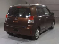 Toyota SPADE лот № 292 оценка 3  с аукциона в Японии 1