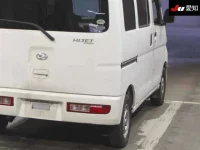 Daihatsu HIJET VAN лот № 35323 оценка 3  с аукциона в Японии 7