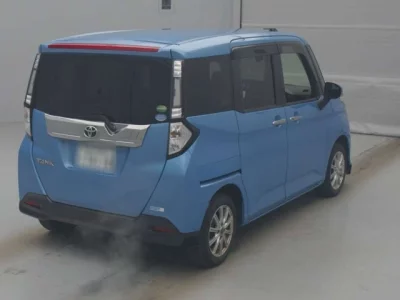 Toyota TANK  с аукциона в Японии