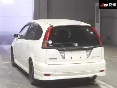 Honda STREAM  с аукциона в Японии