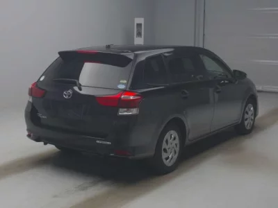 Toyota COROLLA FIELDER  с аукциона в Японии