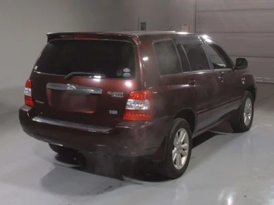 Toyota KLUGER  с аукциона в Японии