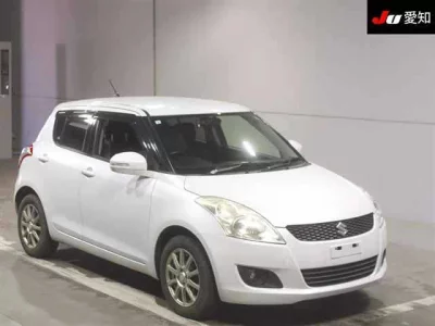 Suzuki SWIFT  с аукциона в Японии