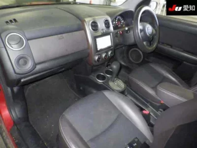 Mazda VERISA  с аукциона в Японии