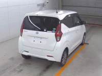 Nissan DAYZ лот № 4550 оценка 4  с аукциона в Японии 3