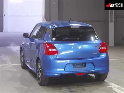 Suzuki SWIFT  с аукциона в Японии