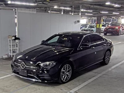 Mercedes-Benz E CLASS  с аукциона в Японии