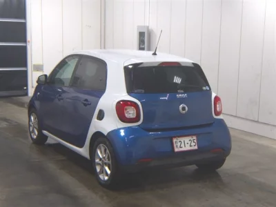 Smart FORFOUR  с аукциона в Японии