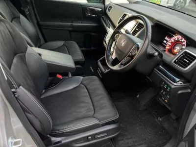 Honda ODYSSEY  с аукциона в Японии