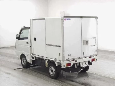 Mitsubishi MINICAB TRUCK  с аукциона в Японии